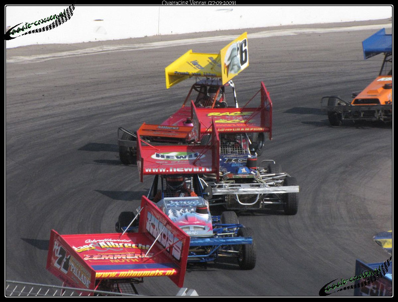 792x600 pixels (144K)